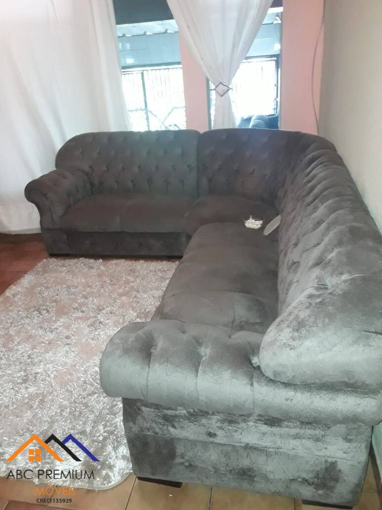 Casa à venda com 2 quartos, 150m² - Foto 1